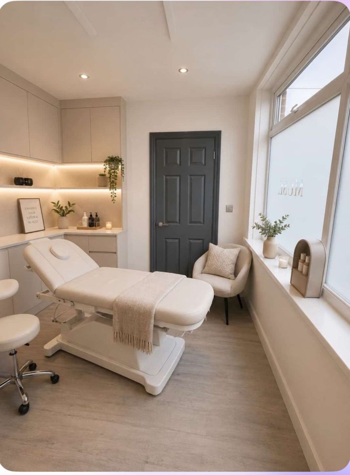 Glamd Room treatment room